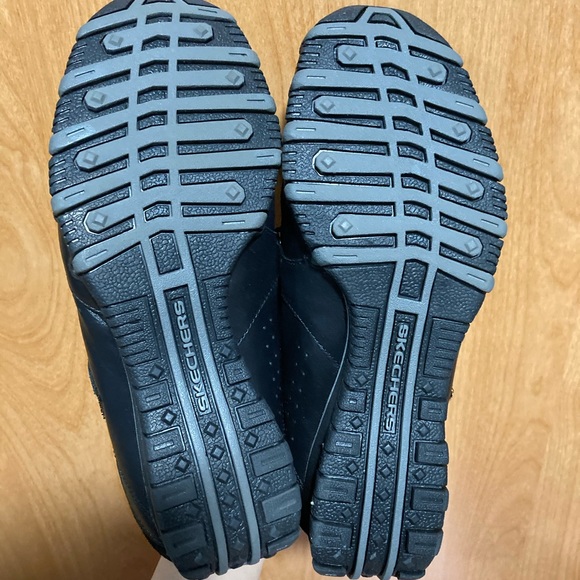 NWB Sketchers Sneakers - Picture 5 of 7